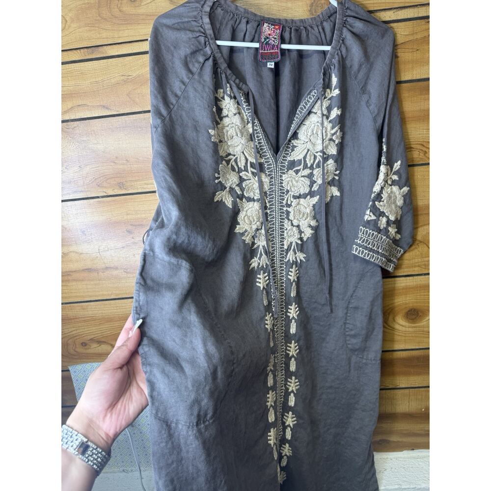 Johnny Was Carmelita Embroidered Dress Gray Linen Size PM Boho Peasant Casual - Picture 4 of 7